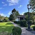 Sky & Homes Wattlaeufer I Nordsee-auszeit Im Reetdachanwesen Mit Parkgarten Böhl